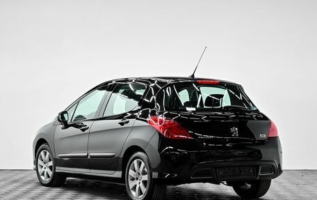 Peugeot 308 II, 2011 год, 825 000 рублей, 3 фотография