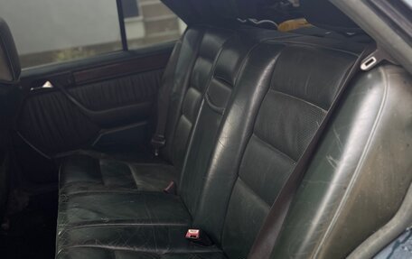 Mercedes-Benz E-Класс, 1992 год, 315 000 рублей, 12 фотография