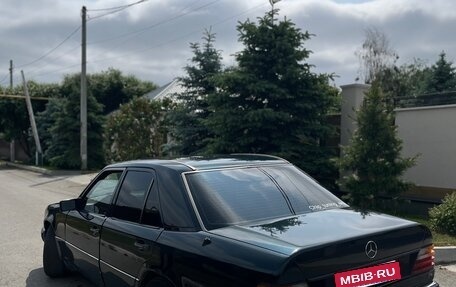 Mercedes-Benz E-Класс, 1992 год, 315 000 рублей, 4 фотография