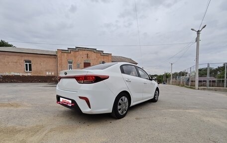 KIA Rio IV, 2017 год, 840 000 рублей, 4 фотография