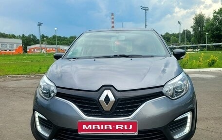Renault Kaptur I рестайлинг, 2018 год, 1 240 000 рублей, 14 фотография