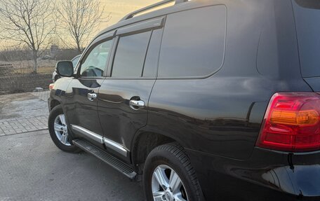 Toyota Land Cruiser 200, 2013 год, 3 900 000 рублей, 10 фотография