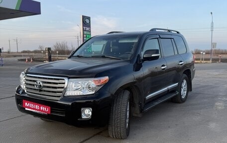 Toyota Land Cruiser 200, 2013 год, 3 900 000 рублей, 8 фотография