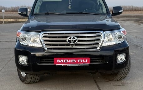 Toyota Land Cruiser 200, 2013 год, 3 900 000 рублей, 9 фотография