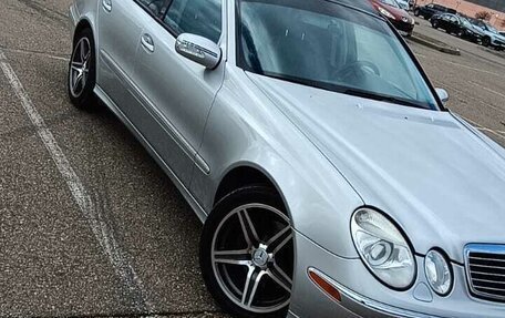 Mercedes-Benz E-Класс, 2005 год, 1 200 000 рублей, 9 фотография