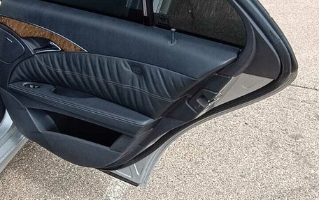 Mercedes-Benz E-Класс, 2005 год, 1 200 000 рублей, 8 фотография