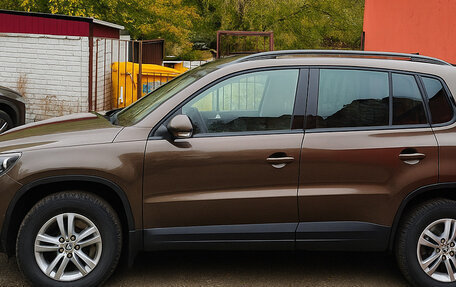 Volkswagen Tiguan I, 2015 год, 1 770 000 рублей, 2 фотография