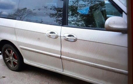 KIA Carnival III, 2005 год, 400 000 рублей, 2 фотография