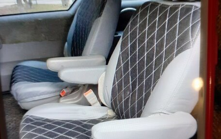 KIA Carnival III, 2005 год, 400 000 рублей, 7 фотография
