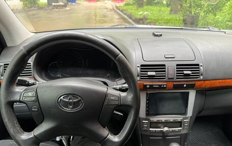 Toyota Avensis III рестайлинг, 2008 год, 900 000 рублей, 10 фотография