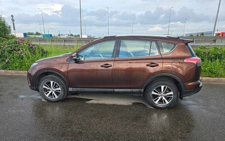 Toyota RAV4, 2017 год, 2 400 000 рублей, 6 фотография