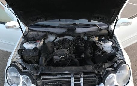 Mercedes-Benz C-Класс, 2000 год, 230 000 рублей, 15 фотография