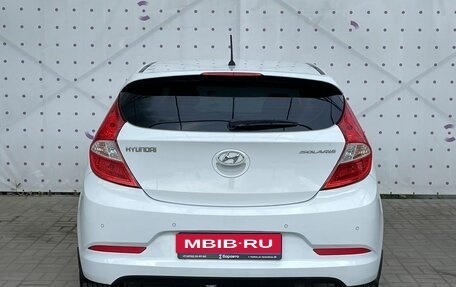 Hyundai Solaris II рестайлинг, 2015 год, 915 000 рублей, 6 фотография