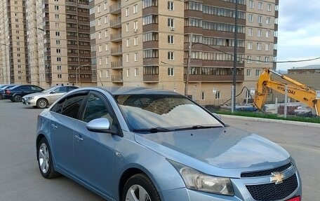 Chevrolet Cruze II, 2010 год, 730 000 рублей, 5 фотография