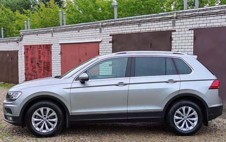 Volkswagen Tiguan II, 2018 год, 2 350 000 рублей, 7 фотография