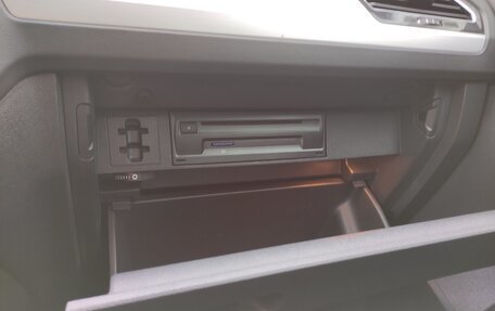Volkswagen Tiguan II, 2018 год, 2 350 000 рублей, 15 фотография