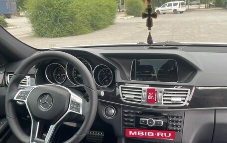 Mercedes-Benz E-Класс, 2013 год, 2 450 000 рублей, 18 фотография