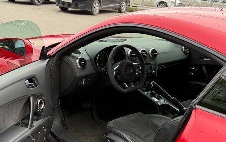 Audi TT, 2008 год, 1 650 000 рублей, 26 фотография
