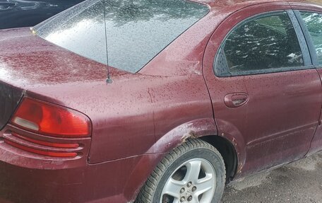 Dodge Stratus II, 2002 год, 175 000 рублей, 4 фотография