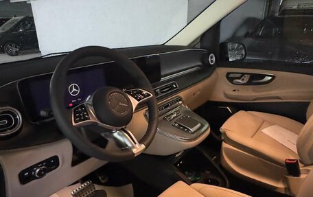 Mercedes-Benz V-Класс, 2025 год, 15 300 000 рублей, 11 фотография