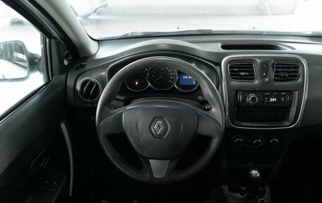 Renault Logan II, 2016 год, 550 000 рублей, 10 фотография
