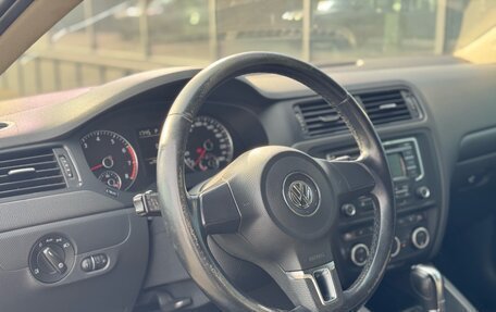 Volkswagen Jetta VI, 2014 год, 978 000 рублей, 9 фотография