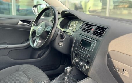 Volkswagen Jetta VI, 2014 год, 978 000 рублей, 10 фотография