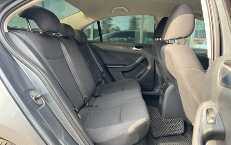 Volkswagen Jetta VI, 2014 год, 978 000 рублей, 13 фотография