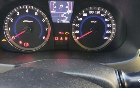 Hyundai Solaris II рестайлинг, 2016 год, 1 000 000 рублей, 7 фотография