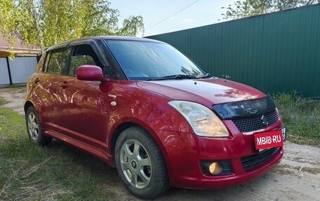 Suzuki Swift III, 2010 год, 620 000 рублей, 2 фотография