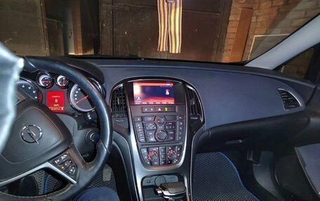 Opel Astra J, 2014 год, 1 399 000 рублей, 7 фотография