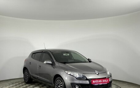 Renault Megane III, 2012 год, 898 000 рублей, 2 фотография