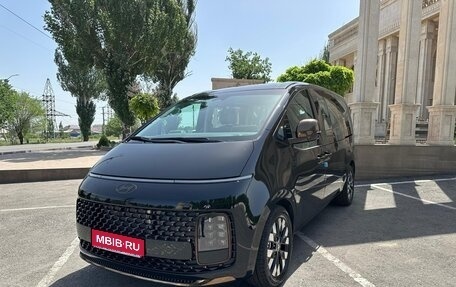 Hyundai Staria, 2025 год, 7 798 000 рублей, 1 фотография