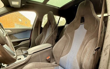 BMW 1 серия, 2019 год, 2 500 000 рублей, 9 фотография