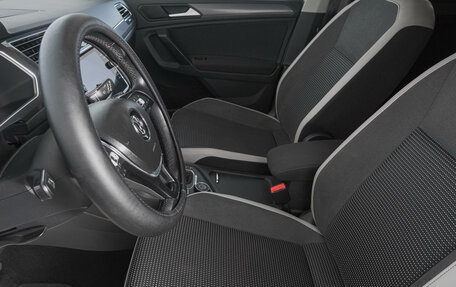 Volkswagen Tiguan II, 2019 год, 2 549 000 рублей, 7 фотография