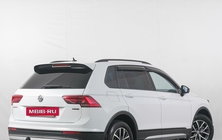 Volkswagen Tiguan II, 2019 год, 2 549 000 рублей, 5 фотография