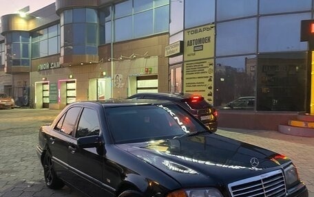 Mercedes-Benz C-Класс, 1996 год, 270 000 рублей, 3 фотография