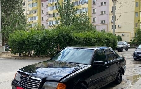 Mercedes-Benz C-Класс, 1996 год, 270 000 рублей, 10 фотография