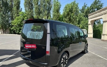 Hyundai Staria, 2025 год, 7 798 000 рублей, 5 фотография