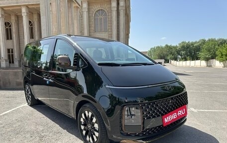 Hyundai Staria, 2025 год, 7 798 000 рублей, 3 фотография