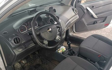 Chevrolet Aveo III, 2010 год, 290 000 рублей, 2 фотография