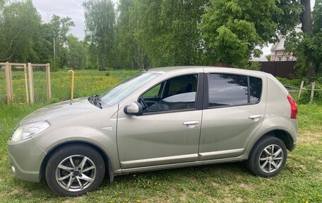 Renault Sandero I, 2011 год, 530 000 рублей, 3 фотография