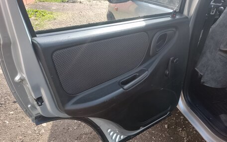 Chevrolet Niva I рестайлинг, 2008 год, 265 000 рублей, 3 фотография