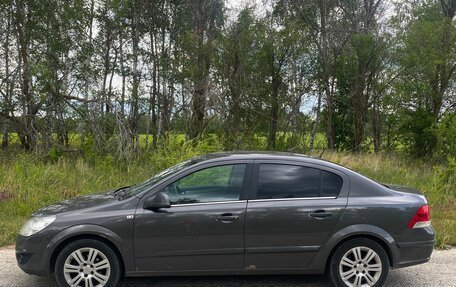 Opel Astra H, 2011 год, 700 000 рублей, 2 фотография