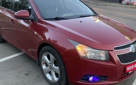 Chevrolet Cruze II, 2011 год, 560 000 рублей, 3 фотография