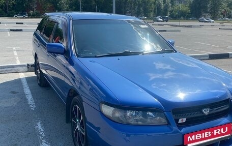 Nissan Avenir II, 2000 год, 450 000 рублей, 3 фотография