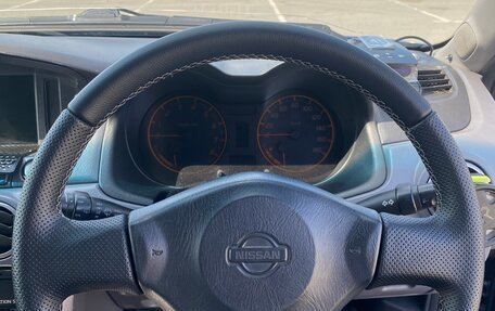 Nissan Avenir II, 2000 год, 450 000 рублей, 24 фотография