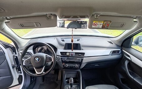 BMW X1, 2019 год, 2 200 000 рублей, 13 фотография