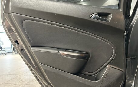 Opel Astra J, 2011 год, 529 000 рублей, 14 фотография
