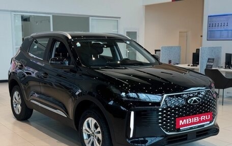 Chery Tiggo 4 I рестайлинг, 2025 год, 1 999 000 рублей, 3 фотография